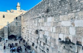 הכותל המערבי, אילוסטרציה | Photo by Tim Wildsmith on Unsplash