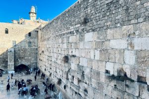 הכותל המערבי, אילוסטרציה | Photo by Tim Wildsmith on Unsplash