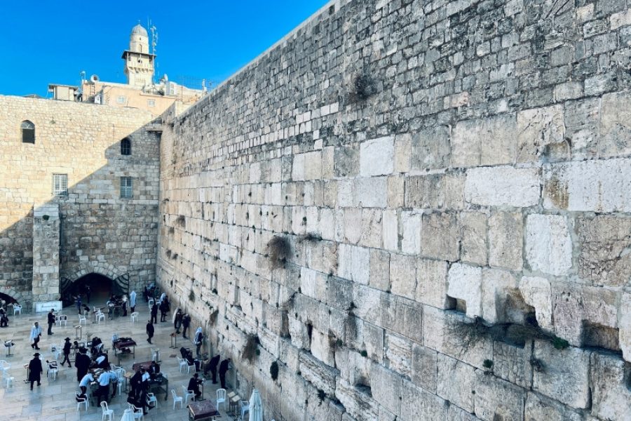 הכותל המערבי, אילוסטרציה | Photo by Tim Wildsmith on Unsplash
