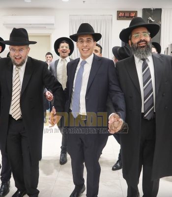 אירוסין בן הרב מיכאל זכריהו עם בת הרב איתן גברא ניסן תשפו צילום אלנתן אלוני (43)