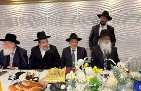 בר מצוה נכד הרב שמעוני בצלאלי בן בנו הרב אריאל תמוז תשפו (61)
