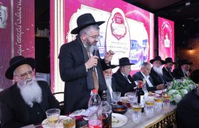 הגאון רבי אורן צדוק שליט"א בהילולת הרש"ש המרכזית שע"י 'המאורות' - תשפ"ו | צילום: נועם אליהו