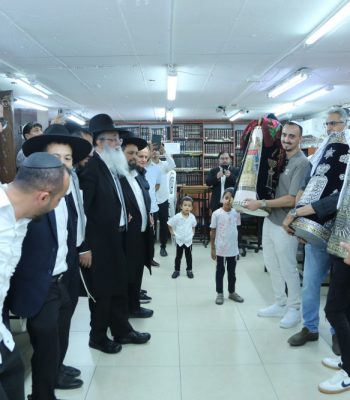 הכנסת ספר תורה המאורות נס ציונה צילום דוד קשת (52)