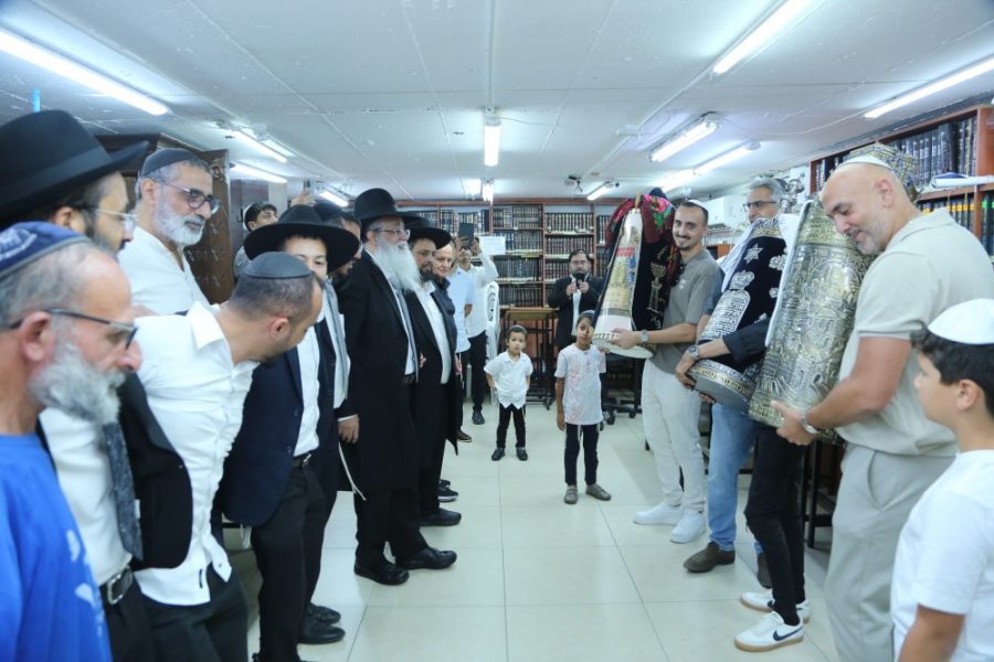 הכנסת ספר תורה המאורות נס ציונה צילום דוד קשת (52)