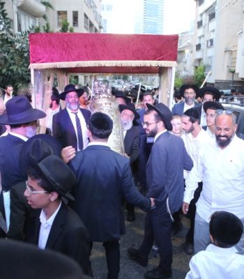 הכנסת סת משפחת קאפח חכמת שלמה בני ברק סיון תשפו צילום דוד קשת (11)