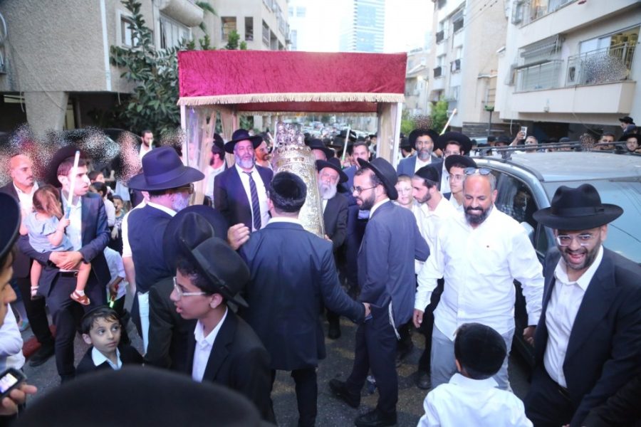 הכנסת סת משפחת קאפח חכמת שלמה בני ברק סיון תשפו צילום דוד קשת (11)