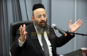 המאורות שיעור ראשון בהלכות טהרה הרב ברוך עוקשי טבת תשפו צילום אלנתן אלוני (4)