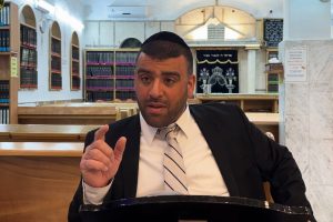 הרב אריה צברי צילום מסך