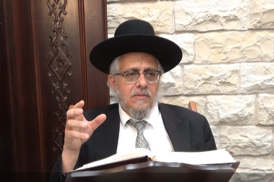 הרב עמרם קורח צילום מסך