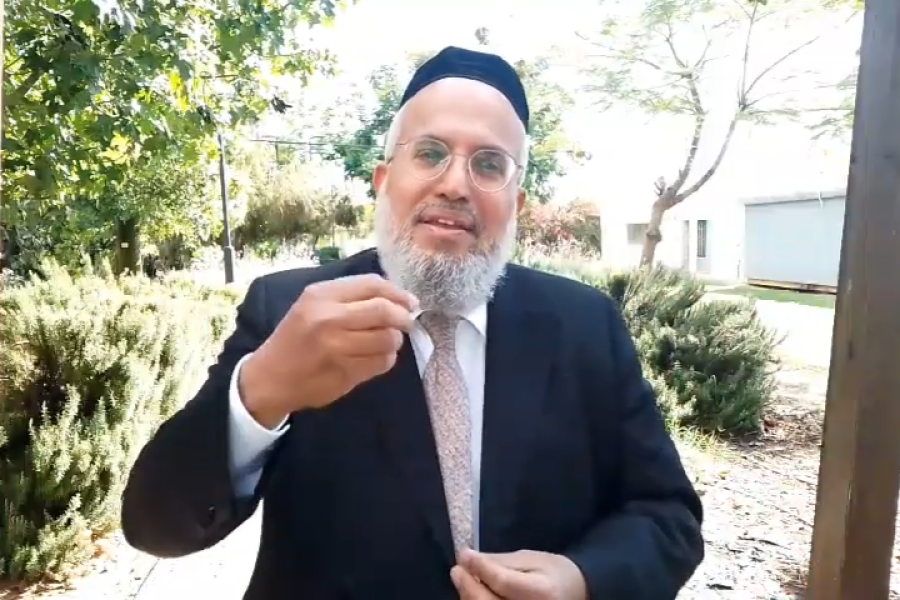 הרב צפניה רענן צילום מסך