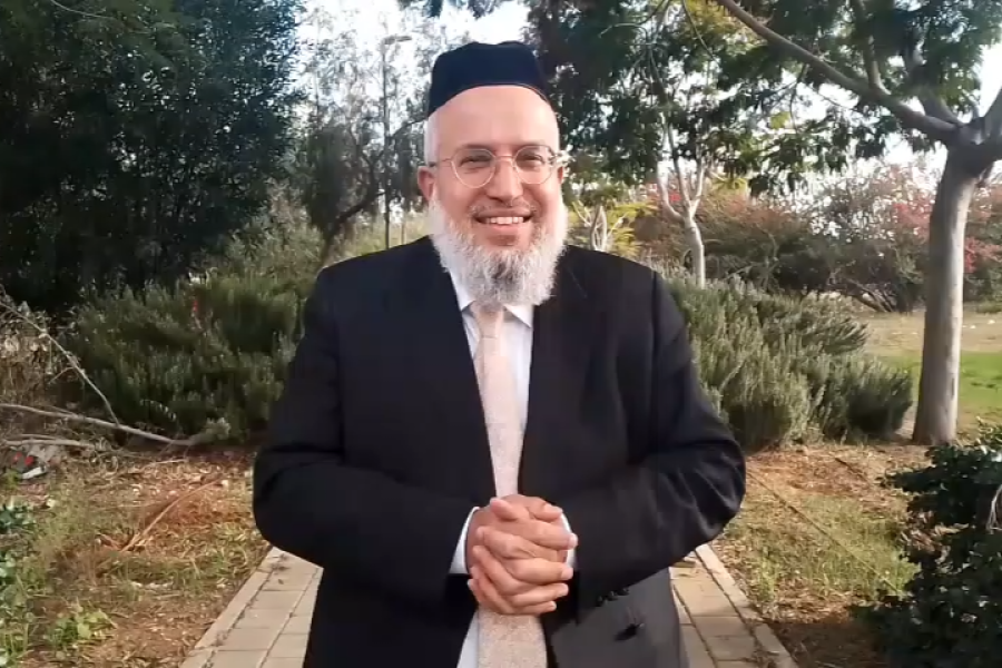 הרב צפניה רענן צילום מסך