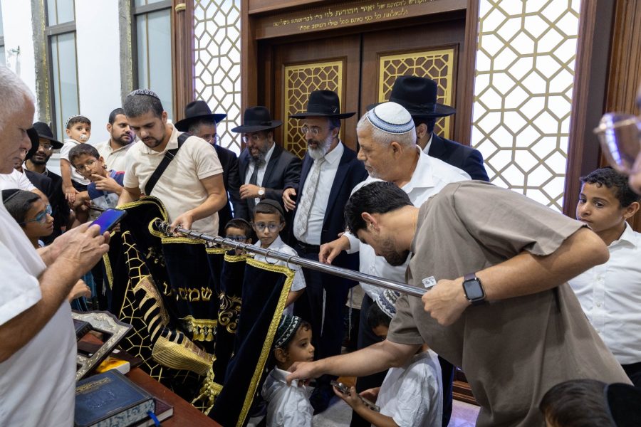 חנוכת ארון הקודש קהילת עטרת אלעזר מודיעין עילית (13)