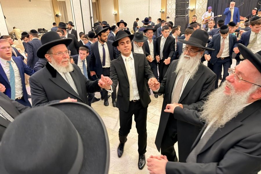 חתונת בן הרב אברהם אבידר אייר תשפו צילום איתמר בצלאלי (4)