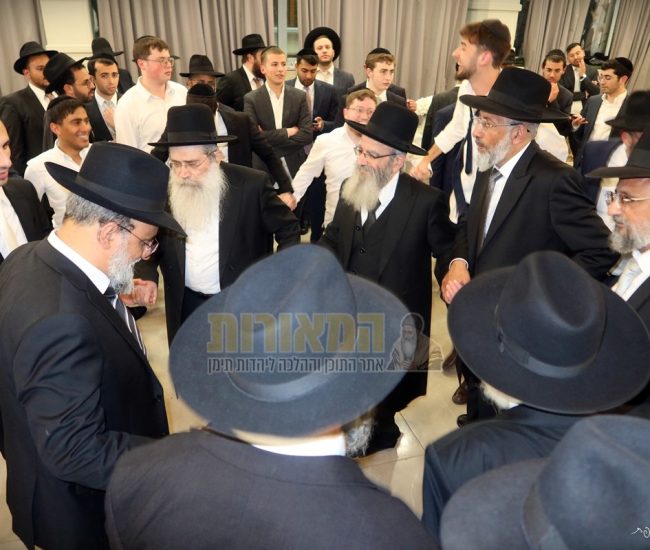 חתונת בן הרב יששכר קאפח עם בת הרב יואל חמדי נכדת הרב חיים מגורי אדר תשפו צילום אלנתן אלוני (57)