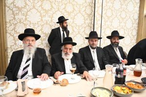 חתונת בן הרב מיכאל זכריהו עם בת הרב איתן גברא סיון תשפו צילום שוקי לרר (48)