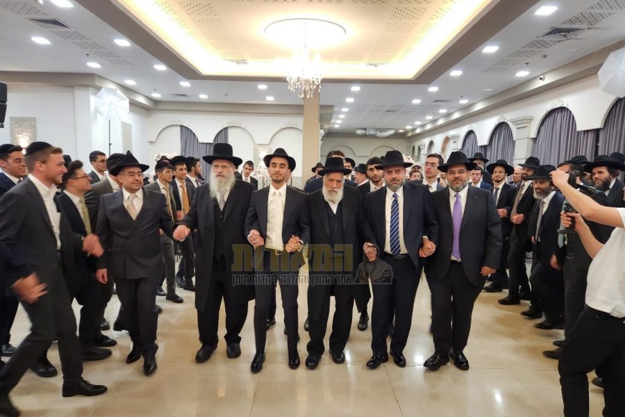 חתונת-נכד-הרב-נתנאל-זכריהו-בן-הרב-משה-עם-בת-הרב-עזריאל-מגורי-שבט-תשפה-12