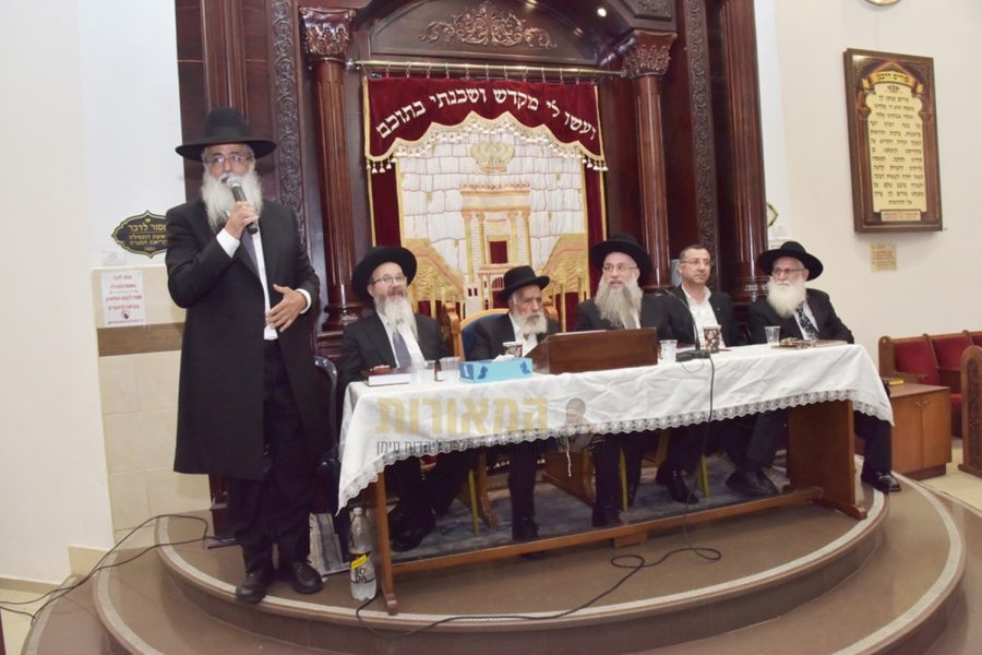 מעמד-הוצאת-שות-אדני-פז-חלק-ח-הרב-אברהם-אבידר-צילום-גבריאל-בוטייל-3