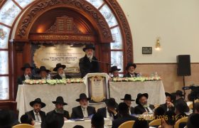 סיום השס והקבלת פני רבו הרב יצחק רצאבי הרב חיים מגורי נתיבות פסח תשפו (1)