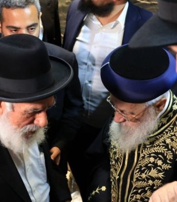 עצרת נגד הגיוס בני ברק תמוז תשפו צילום אריאל סר (1)