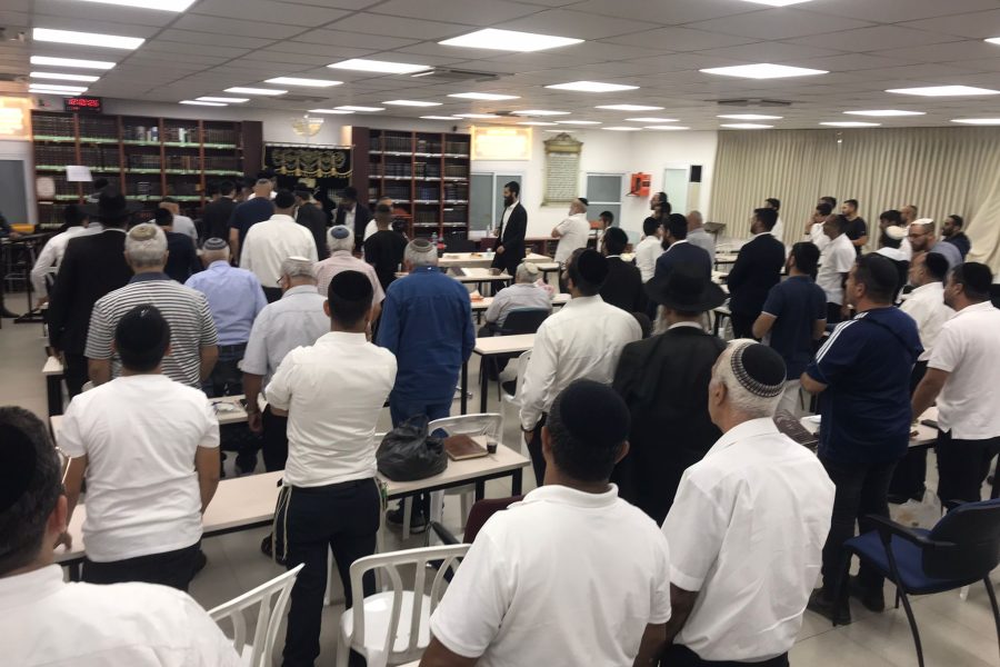 עצרת סליחות הרב רצאבי אצל הרב איתן אברהם (5)