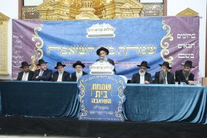 שמחת בית השואבה הקבלת פני רבו מודיעין עילית ישיבת נזר ישראל תשפז צילום נועם אליהו (7)